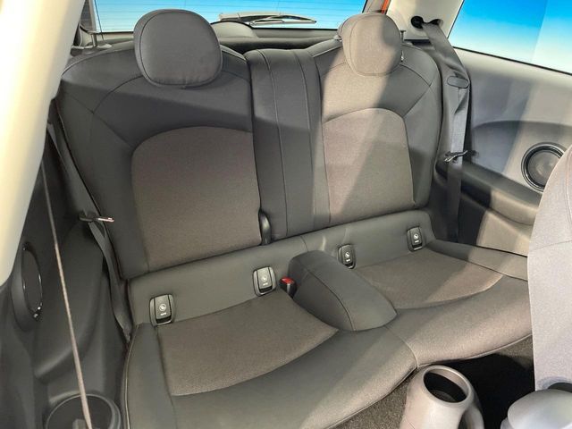 BMW MINI COOPER D 2020