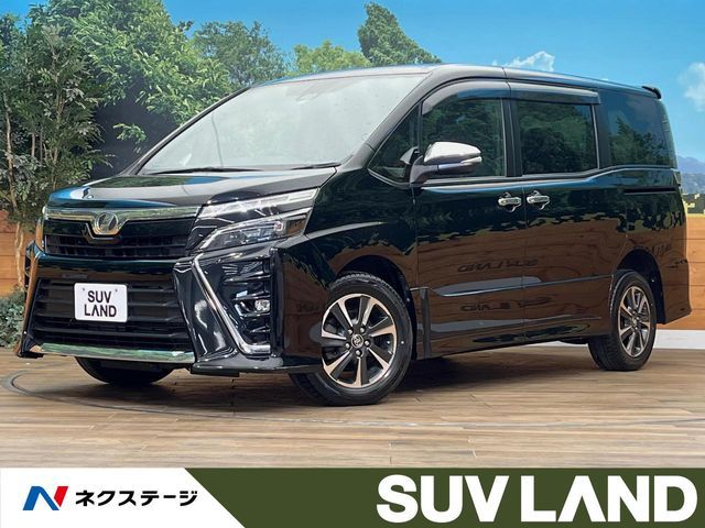 TOYOTA VOXY 4WD 2018