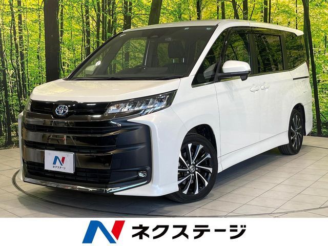 TOYOTA NOAH HYBRID 2022