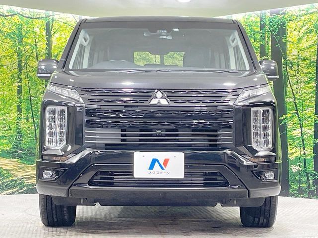 MITSUBISHI DELICA D:5 4WD 2023