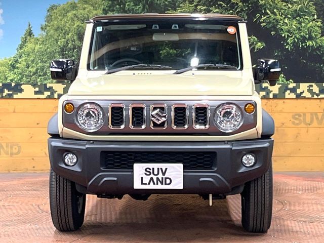 SUZUKI JIMNY NOMADE 2025