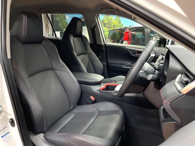 TOYOTA RAV4 4WD 2022