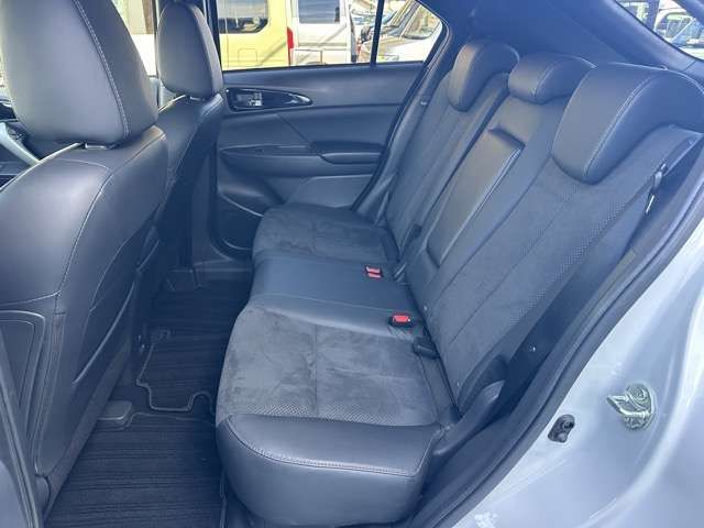 MITSUBISHI ECLIPSE CROSS PHEV 2022