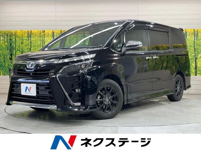 TOYOTA VOXY 2019