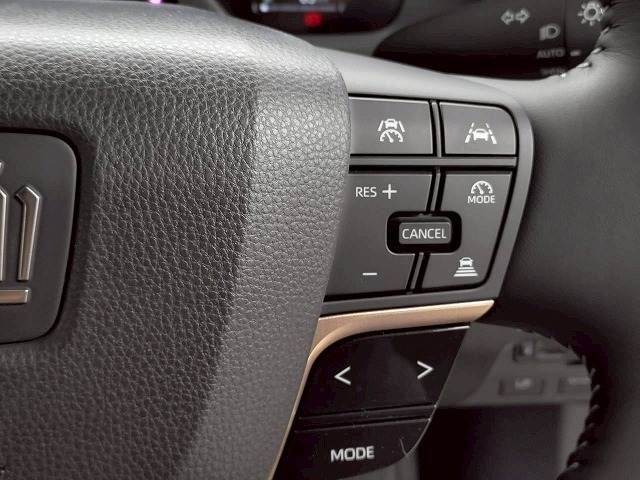 TOYOTA CROWN SPORT 2024