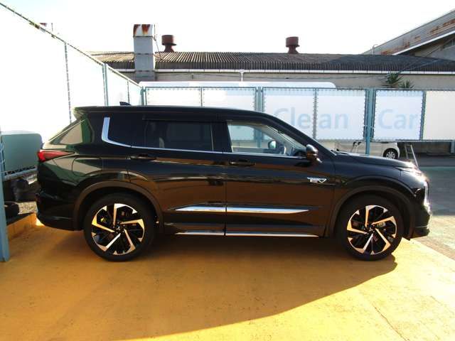 MITSUBISHI OUTLANDER PHEV 2021