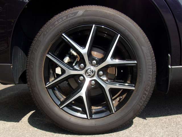 TOYOTA HARRIER 2WD 2019