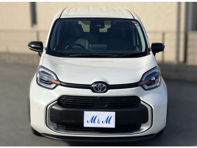 TOYOTA SIENTA HYBRID 2022