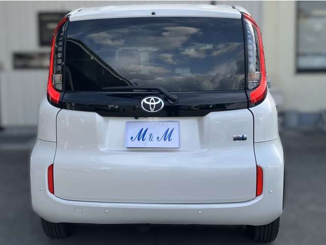 TOYOTA SIENTA HYBRID 2022