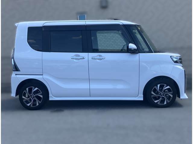 DAIHATSU TANTO CUSTOM 2023