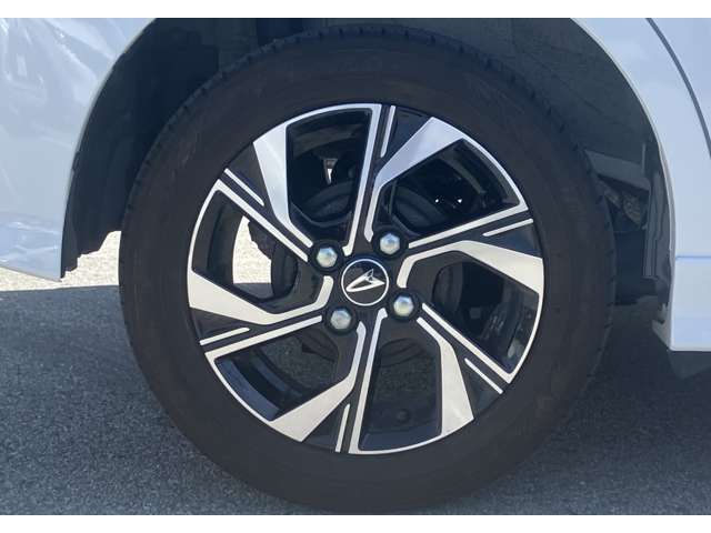 DAIHATSU TANTO CUSTOM 2023