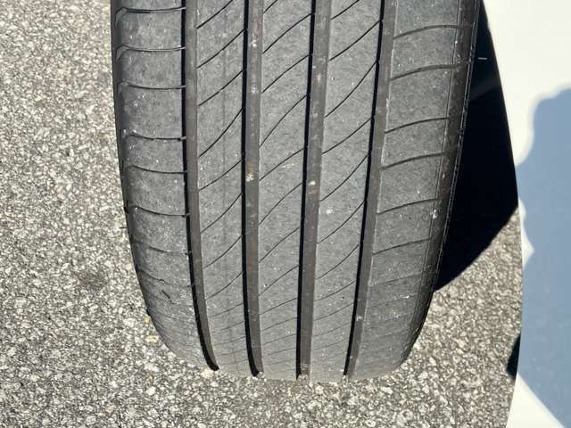 TOYOTA NOAH HYBRID 2019