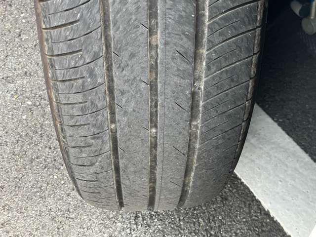 TOYOTA VOXY HYBRID 2023