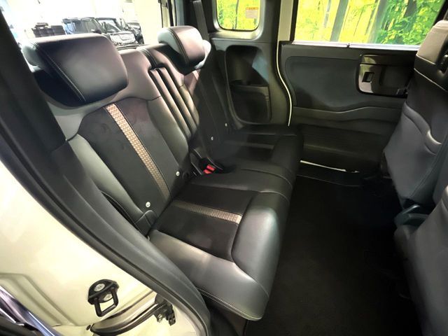 HONDA N BOX CUSTOM 2020