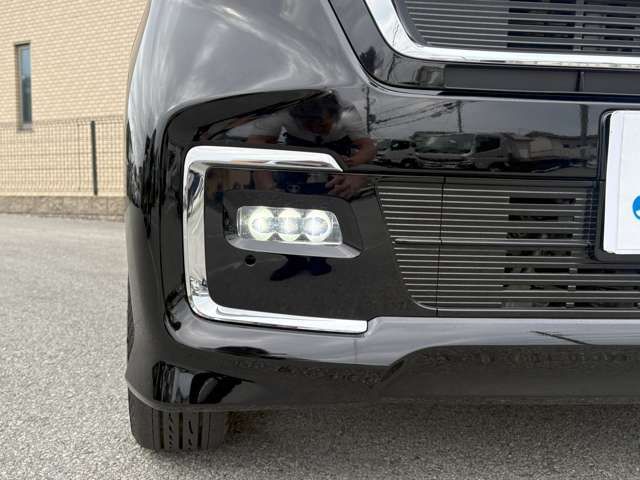 HONDA N BOX CUSTOM 2023