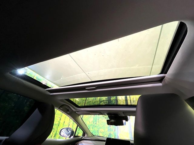 TOYOTA PRIUS 4WD 2024