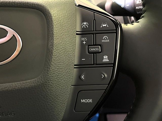 TOYOTA PRIUS 4WD 2024