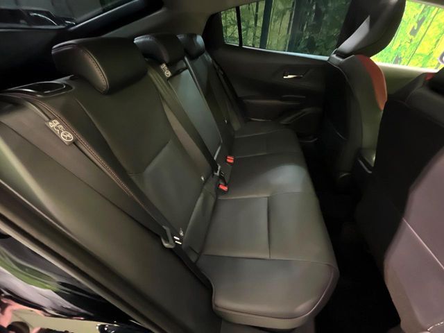 TOYOTA PRIUS 4WD 2024