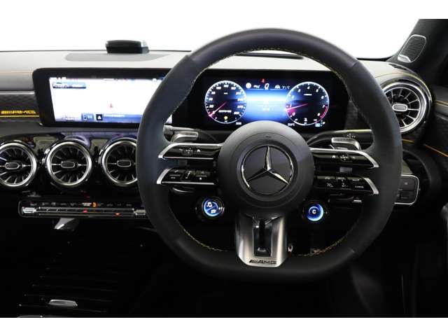 MERCEDES BENZ MERCEDES AMG A class 2024