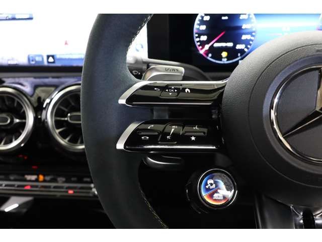 MERCEDES BENZ MERCEDES AMG A class 2024