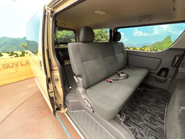 TOYOTA HIACE van 2WD 2025