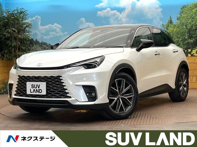 TOYOTA LEXUS LBX 2024