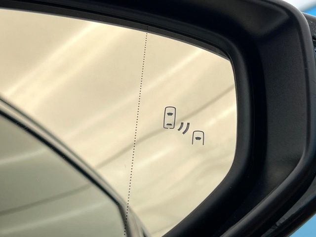 TOYOTA LEXUS LBX 2024