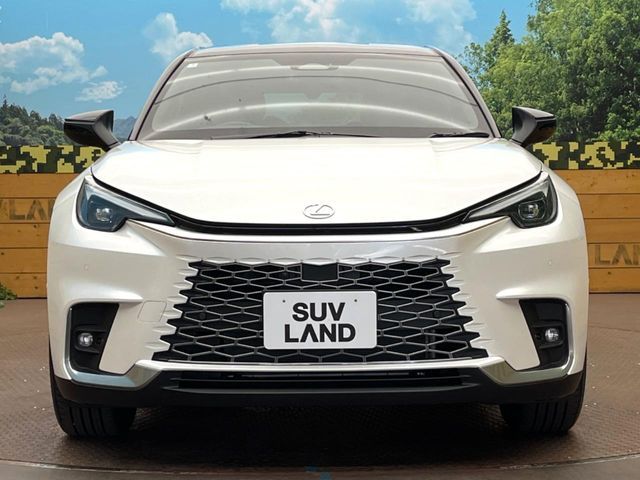 TOYOTA LEXUS LBX 2024