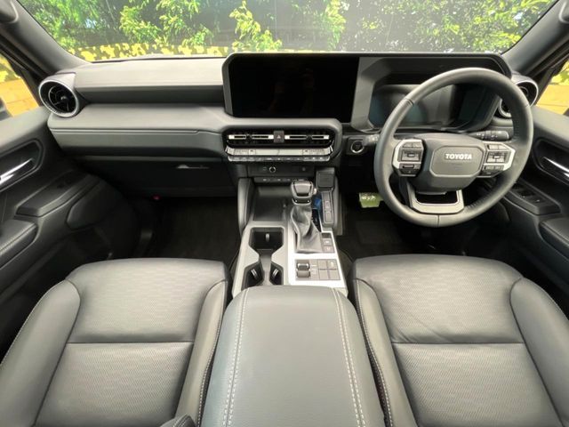 TOYOTA LANDCRUISER 250 2024