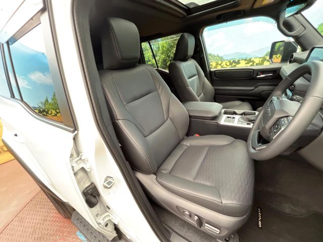 TOYOTA LANDCRUISER 250 2024