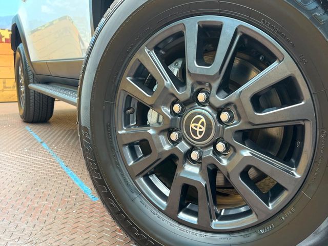 TOYOTA LANDCRUISER 250 2024