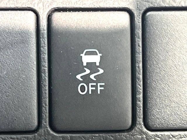 TOYOTA HARRIER 2WD 2014