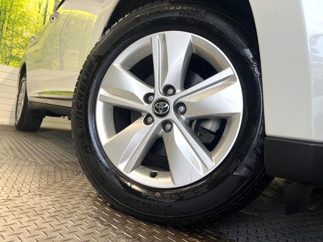 TOYOTA HARRIER 2WD 2014