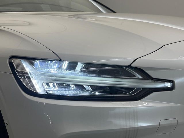 VOLVO VOLVO S60 2022