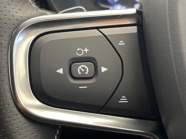 VOLVO VOLVO XC40 2018