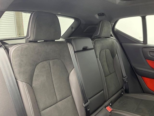 VOLVO VOLVO XC40 2018