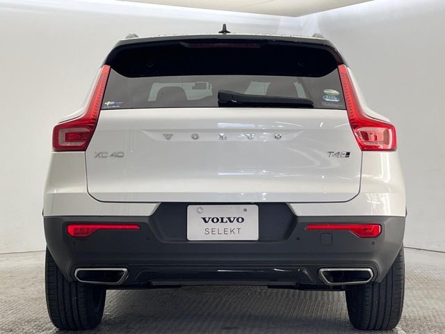 VOLVO VOLVO XC40 2018
