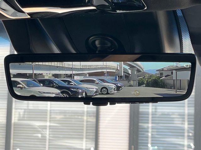 TOYOTA HARRIER HYBRID 2023