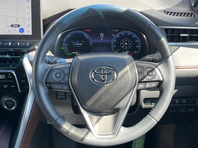 TOYOTA HARRIER HYBRID 2023