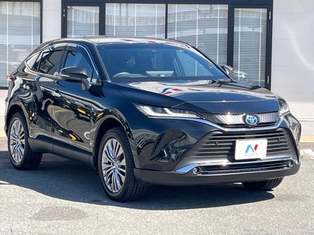 TOYOTA HARRIER HYBRID 2023
