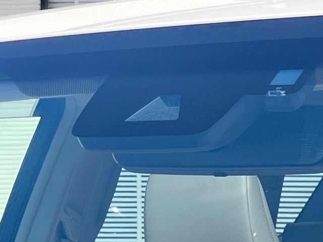 TOYOTA LANDCRUISER PRADO 2023