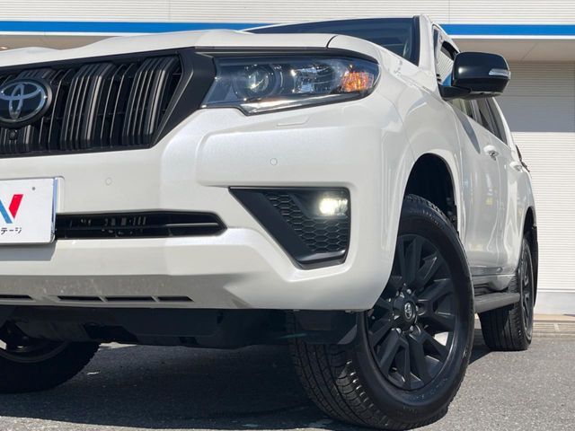 TOYOTA LANDCRUISER PRADO 2023