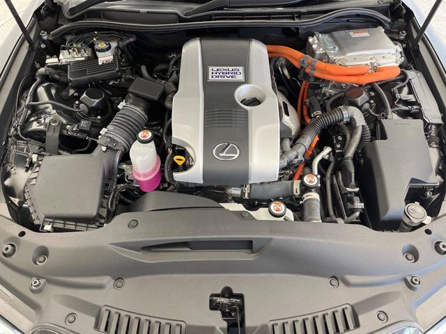 TOYOTA LEXUS IS300h 2022