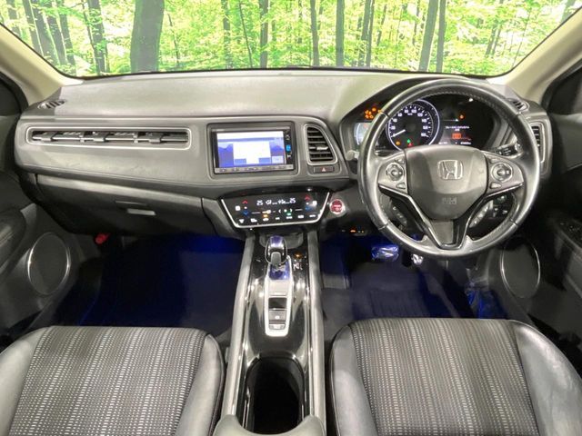 HONDA VEZEL HYBRID 2016