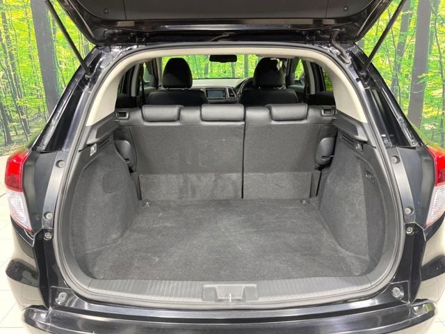 HONDA VEZEL HYBRID 2016