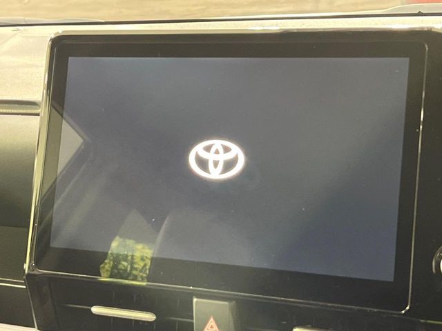 TOYOTA VOXY HYBRID 4WD 2024