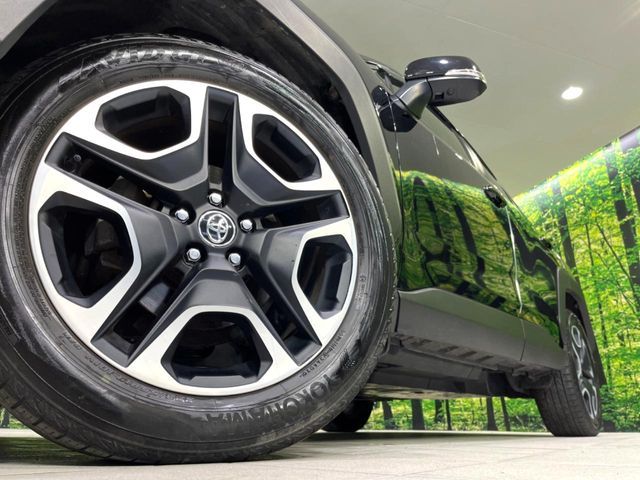 TOYOTA RAV4 4WD 2020