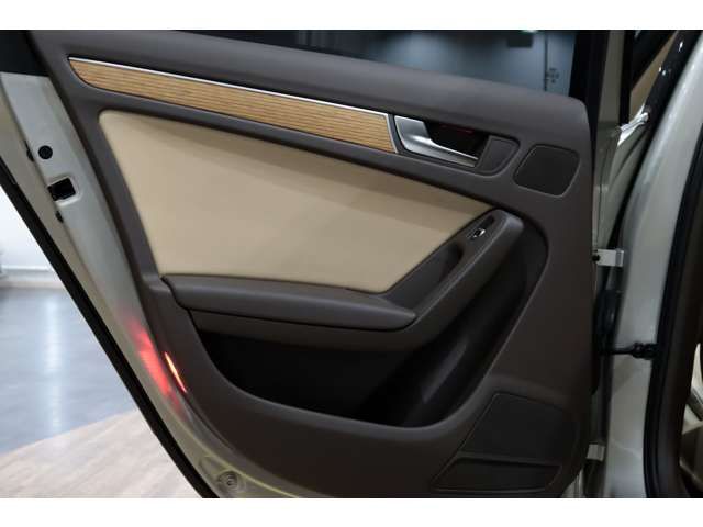 AUDI AUDI  A4 ALL ROAD QUATTRO 2015