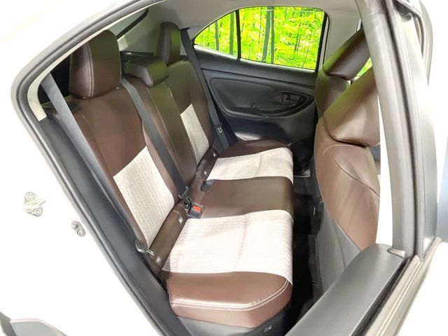 TOYOTA YARIS CROSS HYBRID 2023