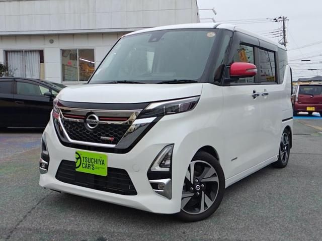 NISSAN ROOX 2022